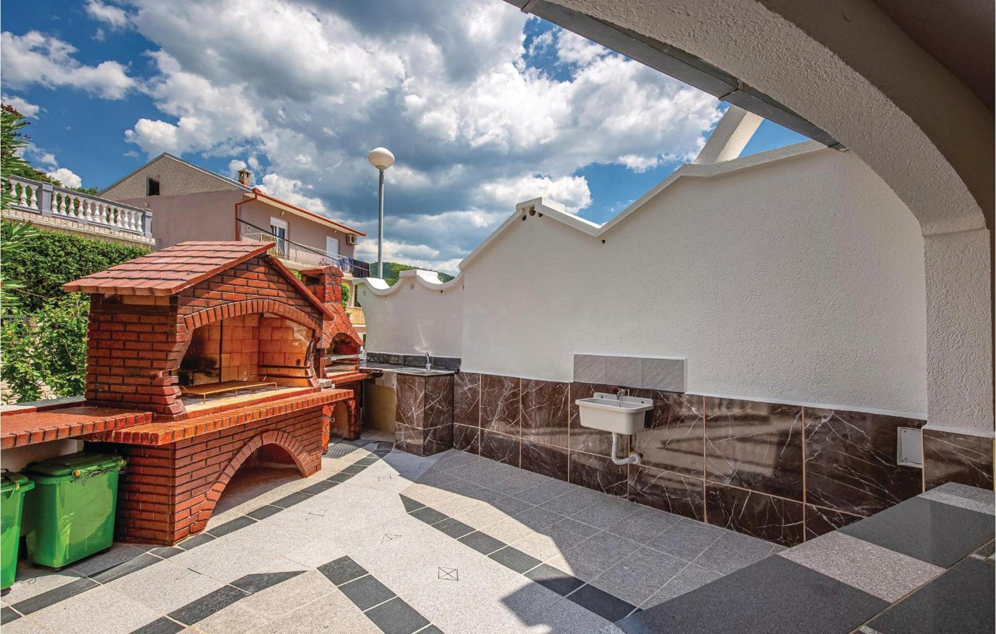 Stunning Apartment In Crikvenica With Wifi Екстериор снимка