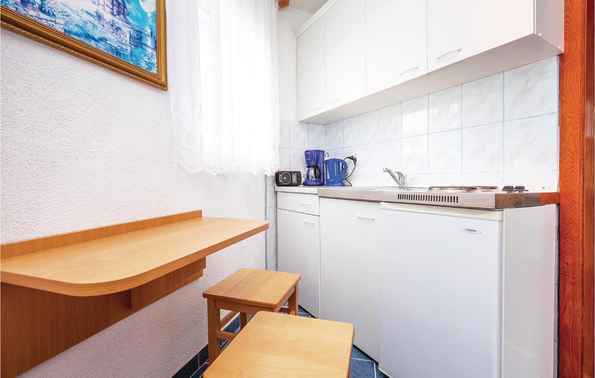 Stunning Apartment In Crikvenica With Wifi Екстериор снимка