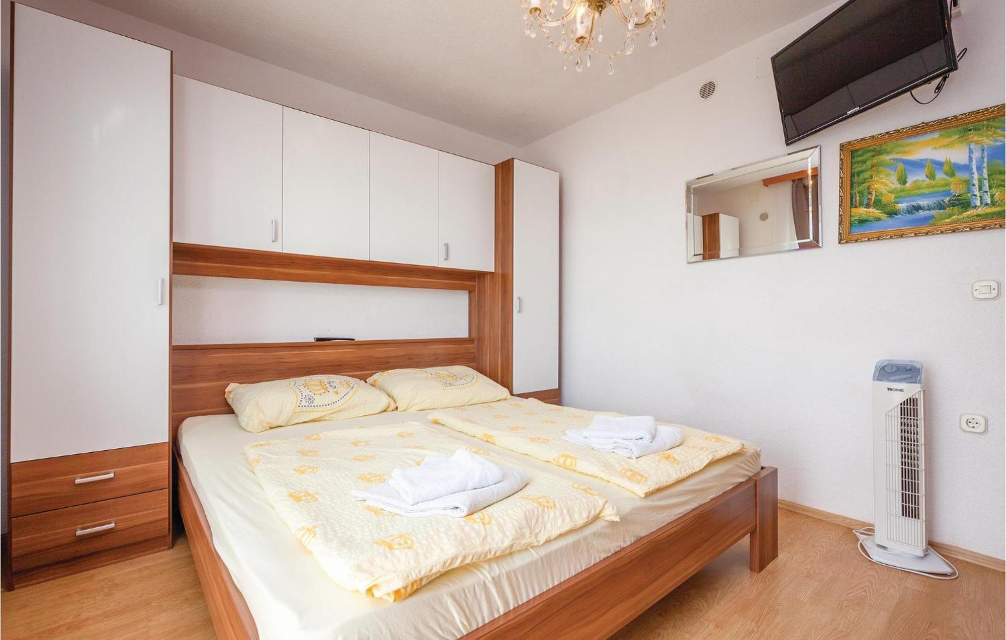 Stunning Apartment In Crikvenica With Wifi Екстериор снимка