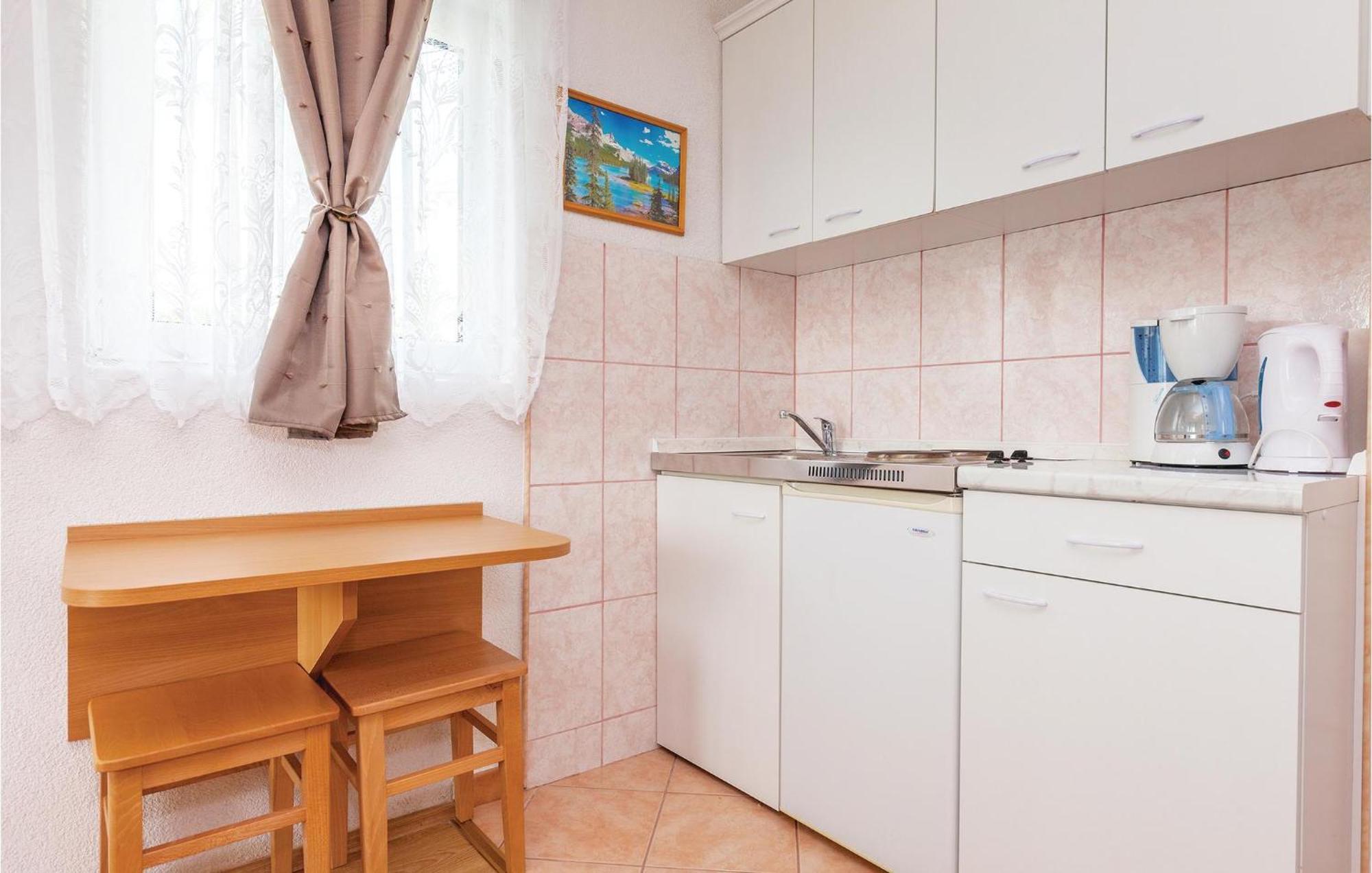 Stunning Apartment In Crikvenica With Wifi Екстериор снимка